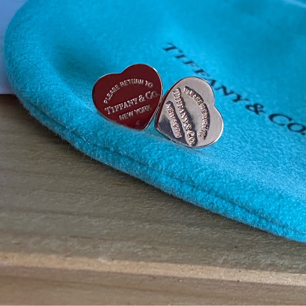 Authentic! Rare! Tiffany & Co Return to Tiffany Rubedo Heart earrings